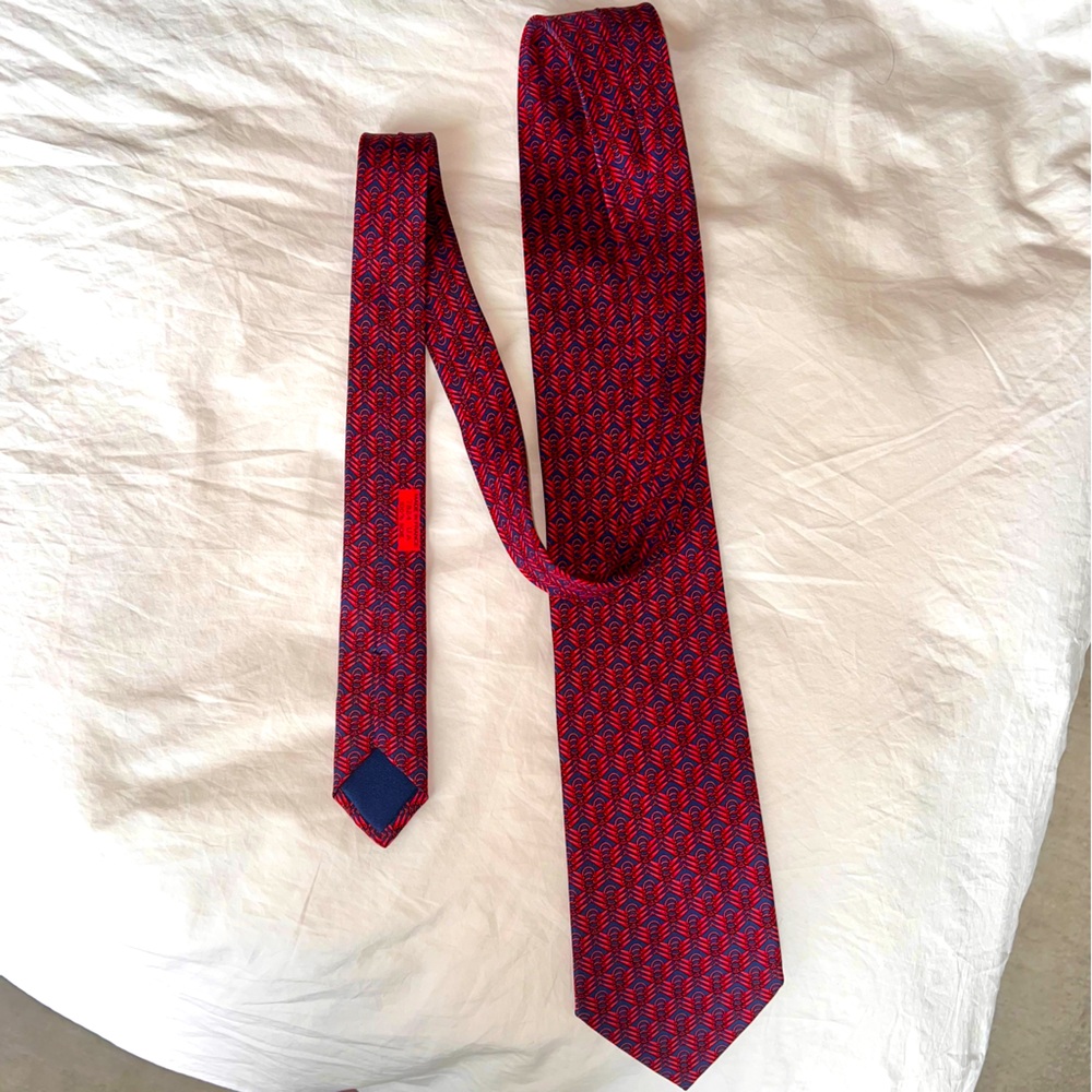 HERMES 100% Silk Tie